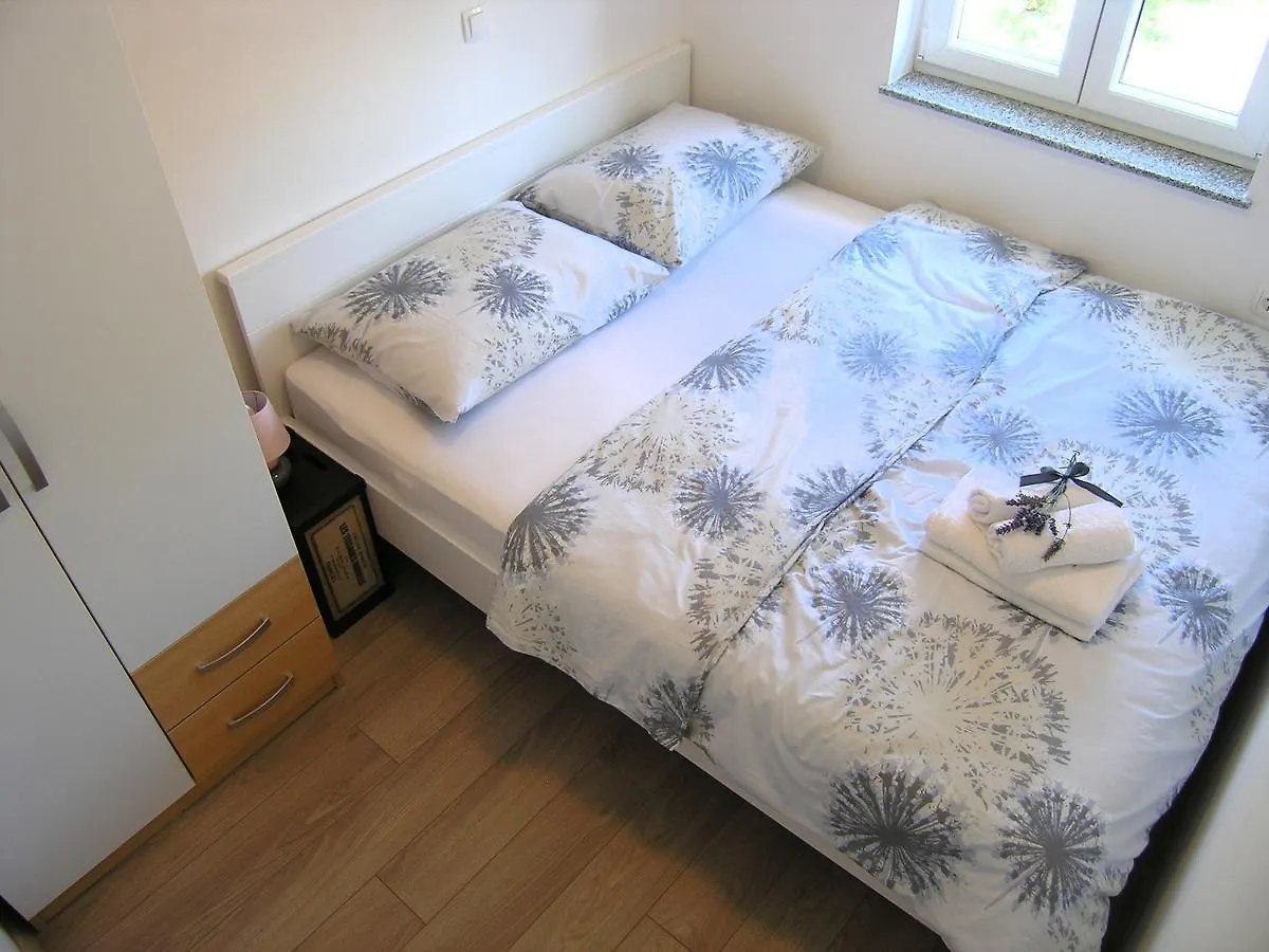 Apartman Danijel Krk Town 0*,