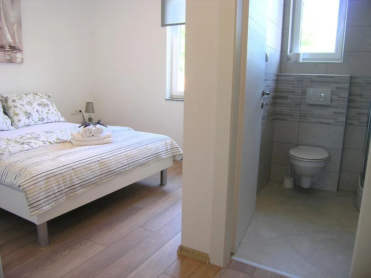 Apartman Danijel Krk Town Croácia